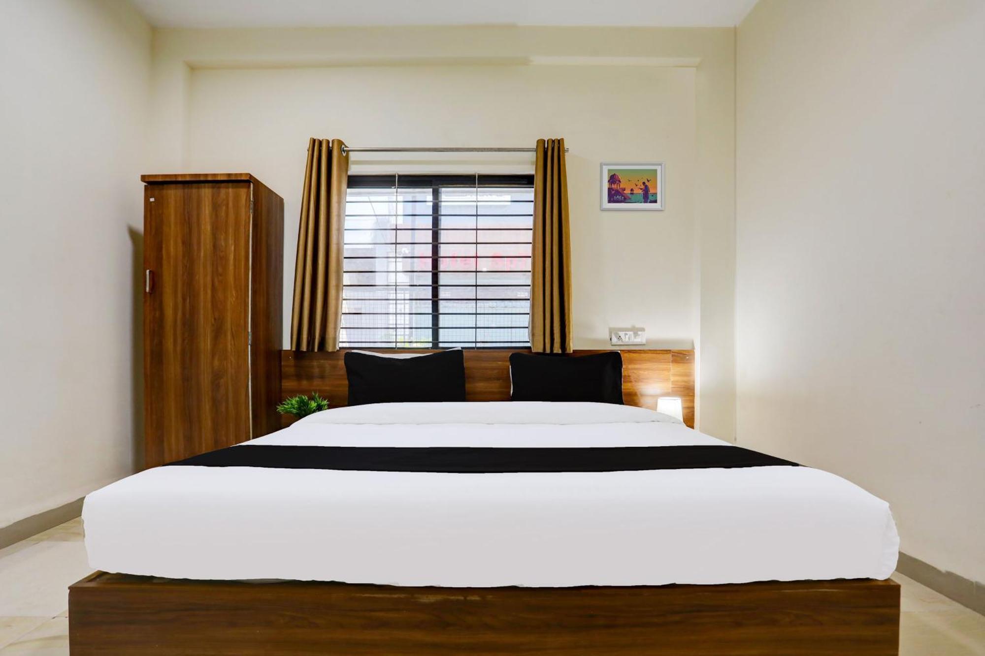 Hotel O Sb 47 Indore Eksteriør bilde