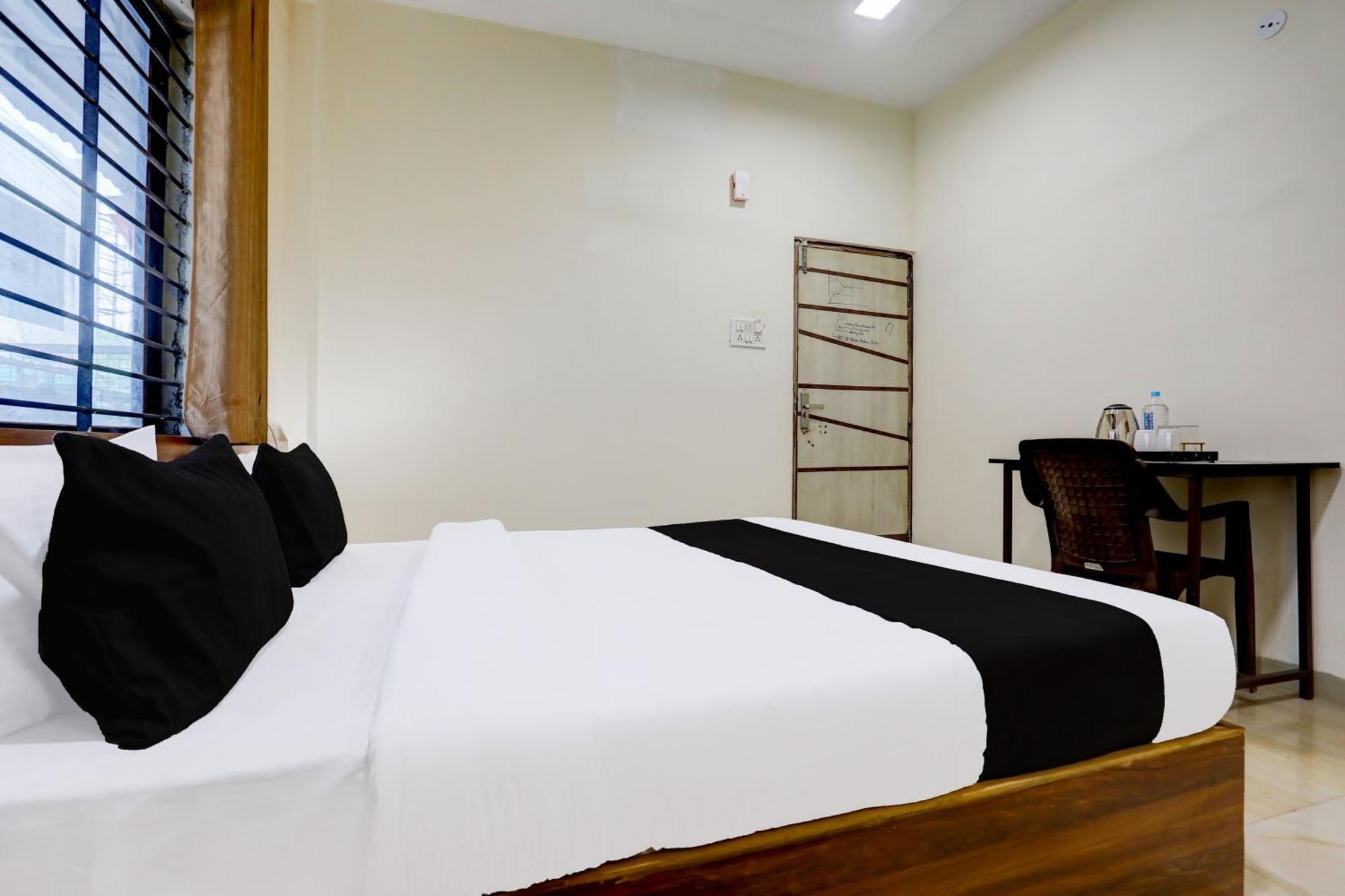 Hotel O Sb 47 Indore Eksteriør bilde